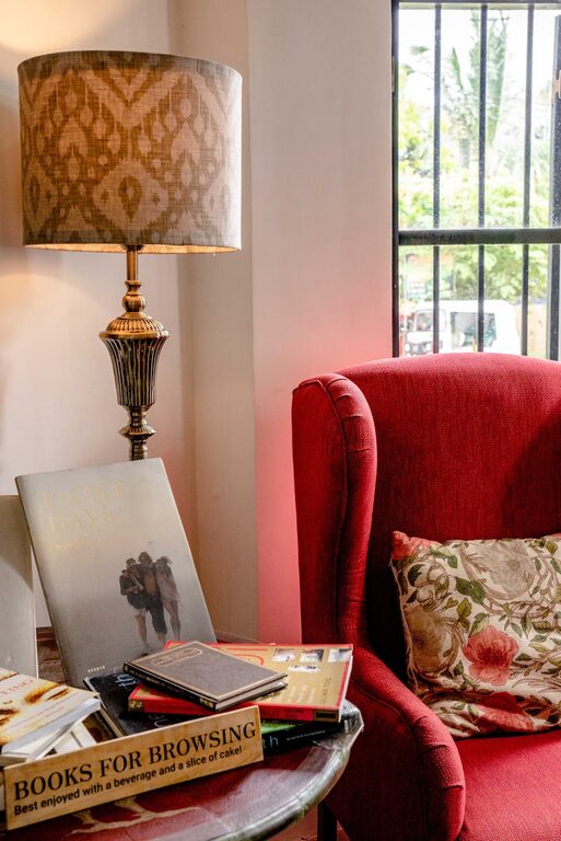 Tips for Creating a Cozy Reading Nook at Home