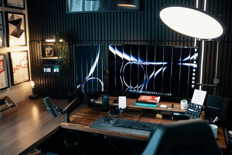 Tips for Creating a Comfortable and Productive Home Office Space